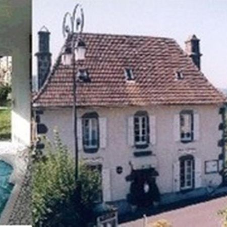Auberge Hotel De Tournemire - Cantal Buitenkant foto