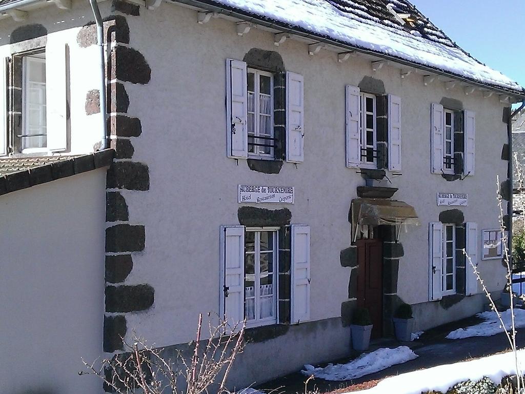 Auberge Hotel De Tournemire - Cantal Buitenkant foto